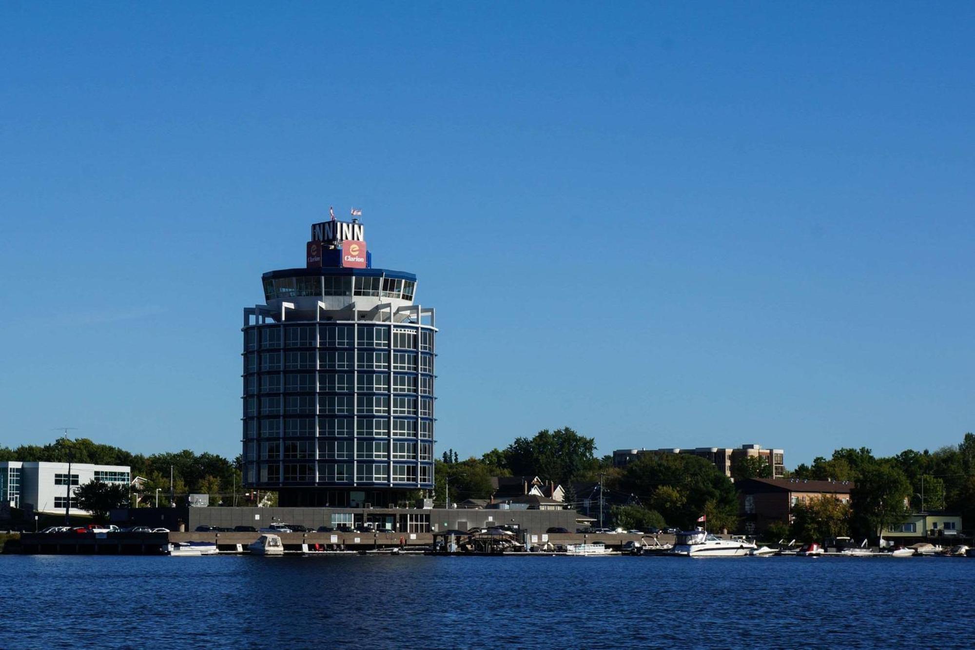 Clarion Lakeside Inn & Conference Centre Kenora Exteriör bild